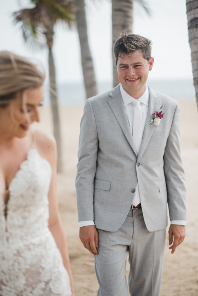Shaun seeing Kelly for the first time at Cabo wedding