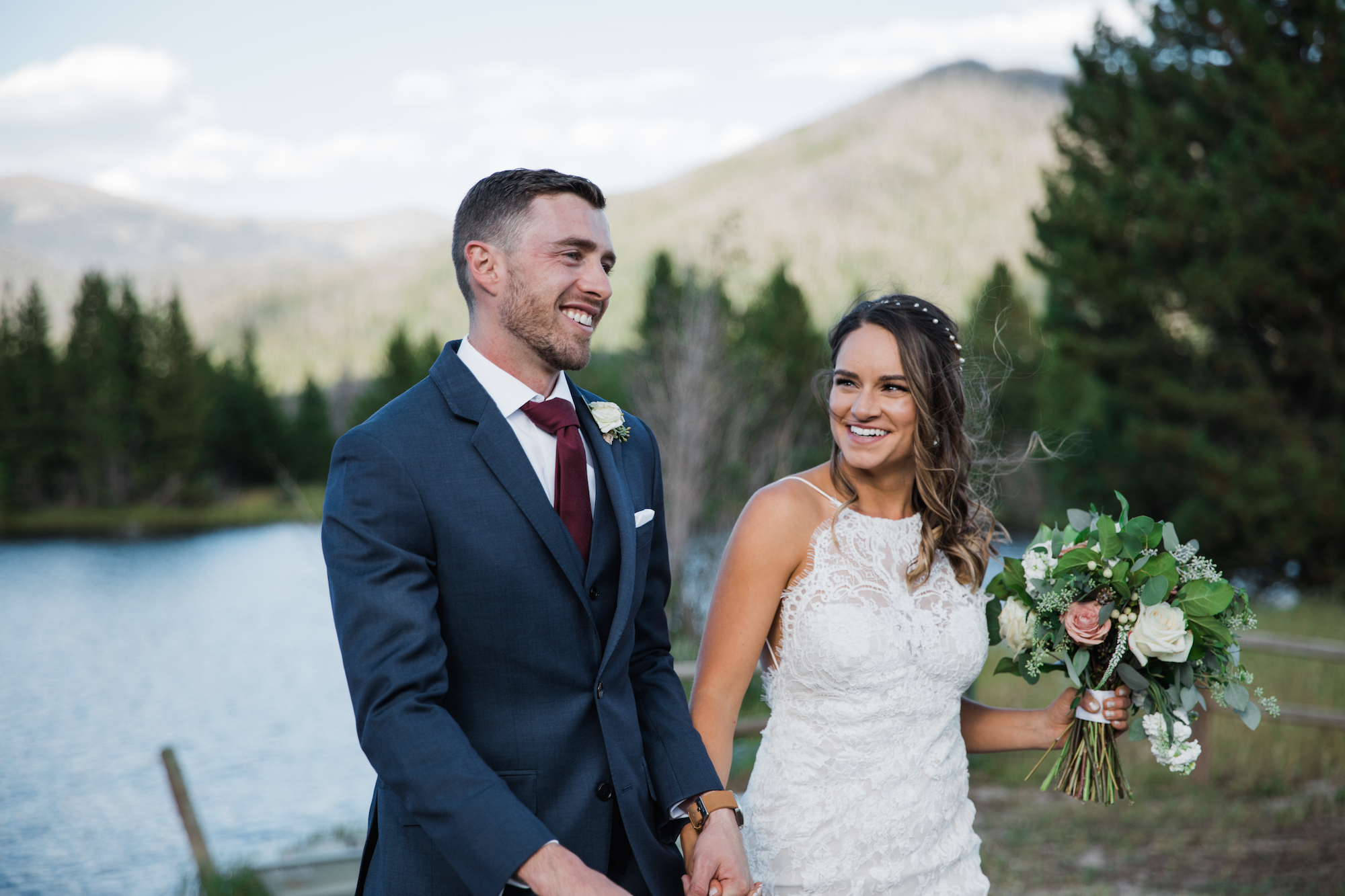 Grand Lake wedding photographer in Colorado